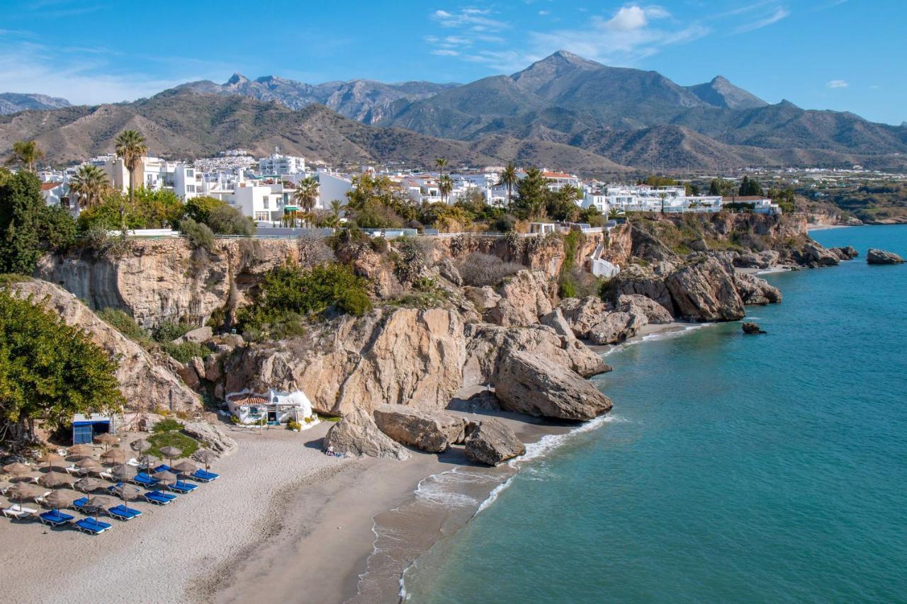 Lor Pintada Apartment Nerja Exteriör bild